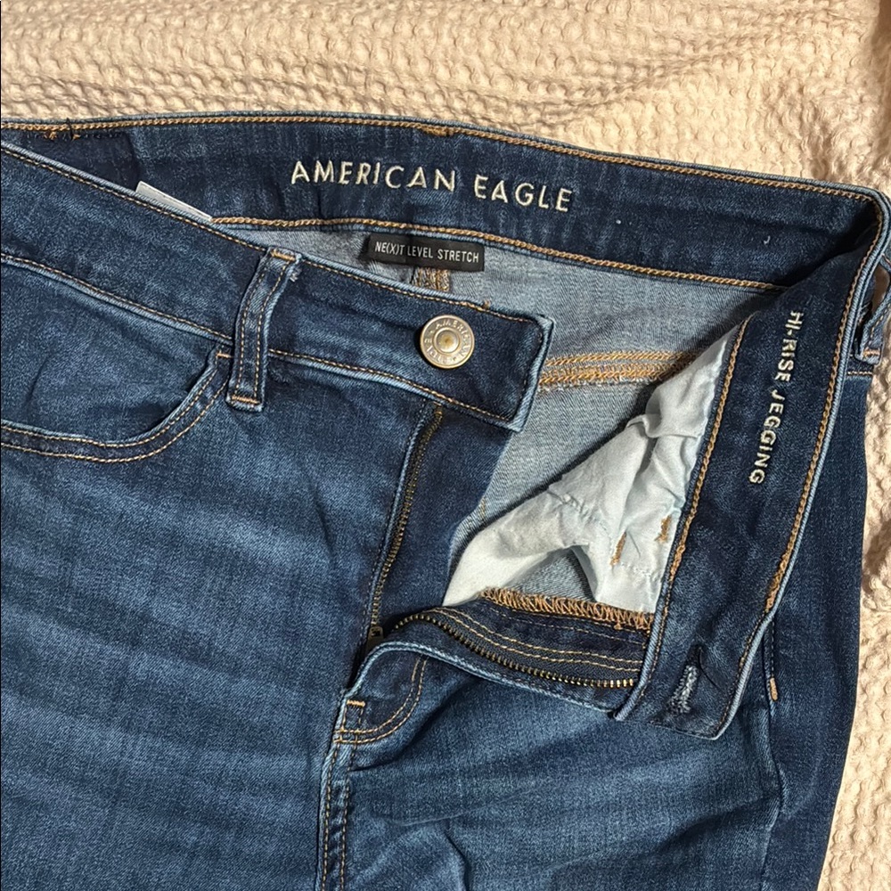 American Eagle Outfitters High Rise Blue Jeans Long Length